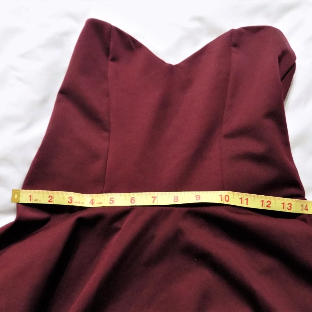 Boohoo Strapless Dress - Picture 7 of 7